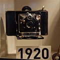 07-06. 1920年代的照相機特寫