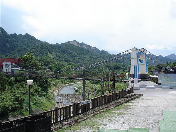 吊橋風景.JPG