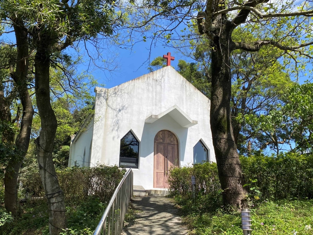 [基隆景點] 旭丘山坡白教堂(基隆三總正榮院區).外帶天天鮮