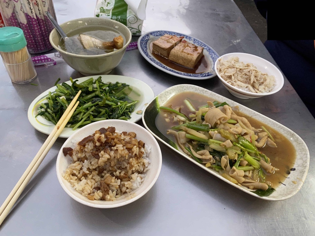 [台北美食] 社子市場雞肉飯.社子大戲院