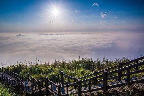 隙頂雲海.jpg