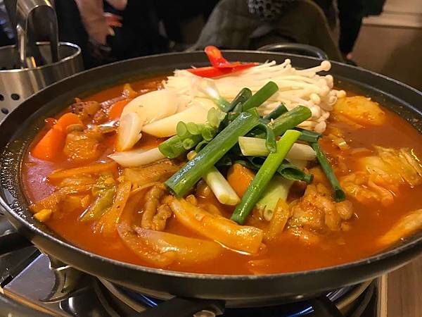 26857099_1989234074424572_449060341_n.jpg 26857099_1989234074424572_449060341_n.jpg