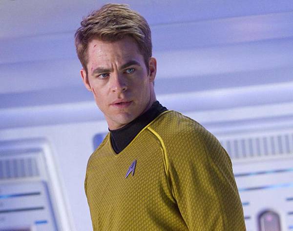 chris-pine-captain-kirk-star-trek