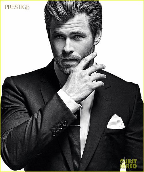 chris-hemsworth-reveals-favorite-film-starring-himself-01