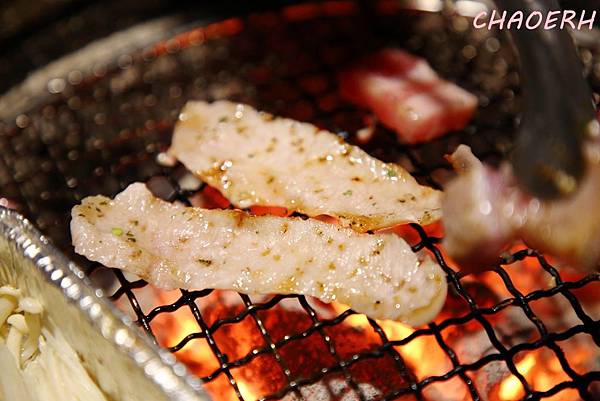 高雄-開烤Bar 炭火精品燒肉(吃到飽 ‧ 套餐單點 兩種消