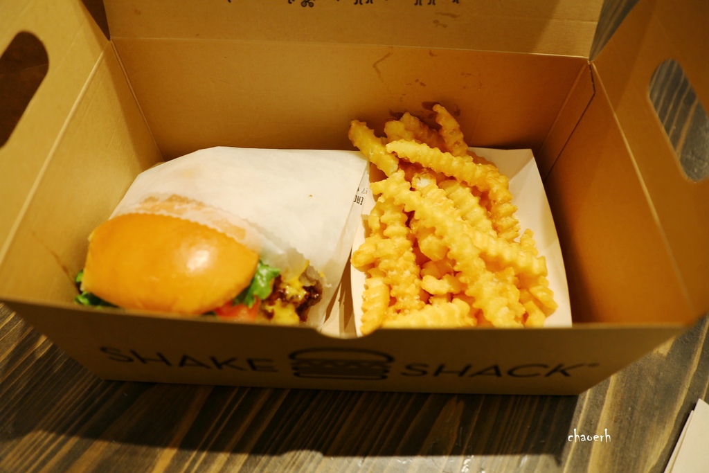 日本大阪-SHAKE SHACK 紐約人氣漢堡~大丸心齋橋店