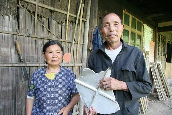 中國衛星「天降殘骸」：中國獨立導演張贊波記錄的火箭殘骸掉落問