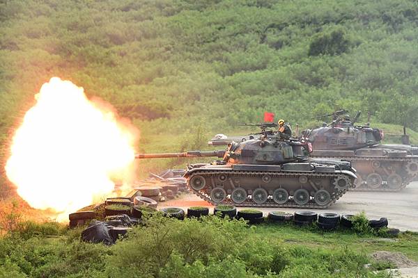 陸軍首次與美陸空聯合演習　軍購38輛M1A2T戰車延後返台