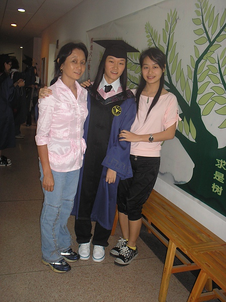 Mom & sister