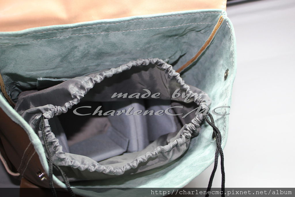 112 後背包 backbag D4.jpg