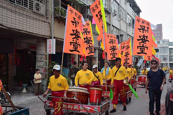 DSC_0383.JPG DSC_0383.JPG