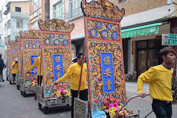 DSC_0403.JPG DSC_0403.JPG