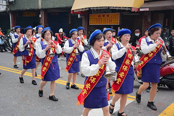 DSC_0415.JPG DSC_0415.JPG