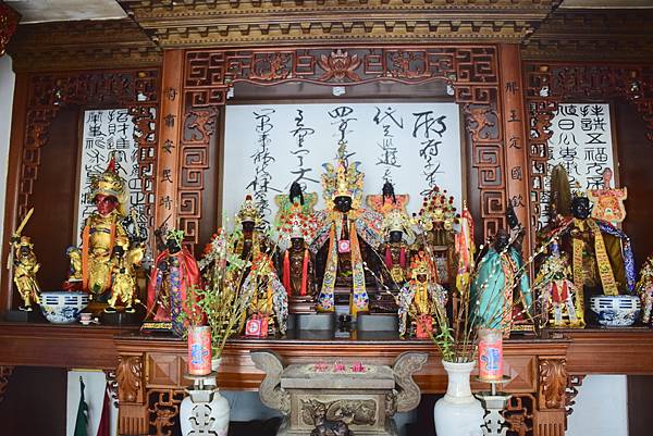 DSC_0055.JPG DSC_0055.JPG