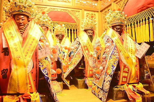 DSC_0095.JPG DSC_0095.JPG