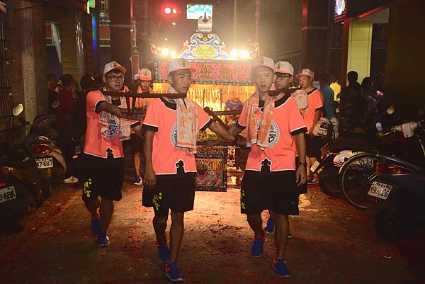 DSC_0097.JPG DSC_0097.JPG