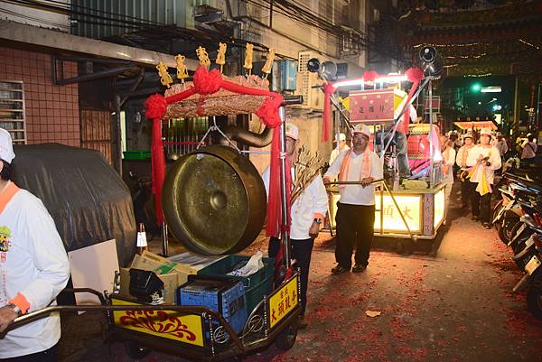 DSC_0102.JPG DSC_0102.JPG