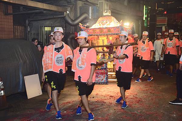 DSC_0121.JPG DSC_0121.JPG