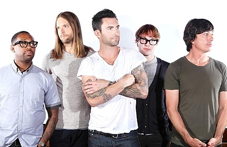 Maroon 5 world stage