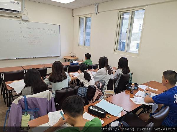 升私中小三~小六備戰課程 🎯 衝刺頂尖私中|奠定黃金學力關鍵 升私中小三~小六備戰課程 🎯 衝刺頂尖私中|奠定黃金學力關鍵