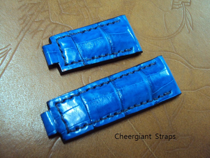 Rolex Daytona croco strap, 20x16(9)mm, 43x60mm, thick 6.0mm taper to 3.0mm, navy blue padded croco strap, match stitch. 01  