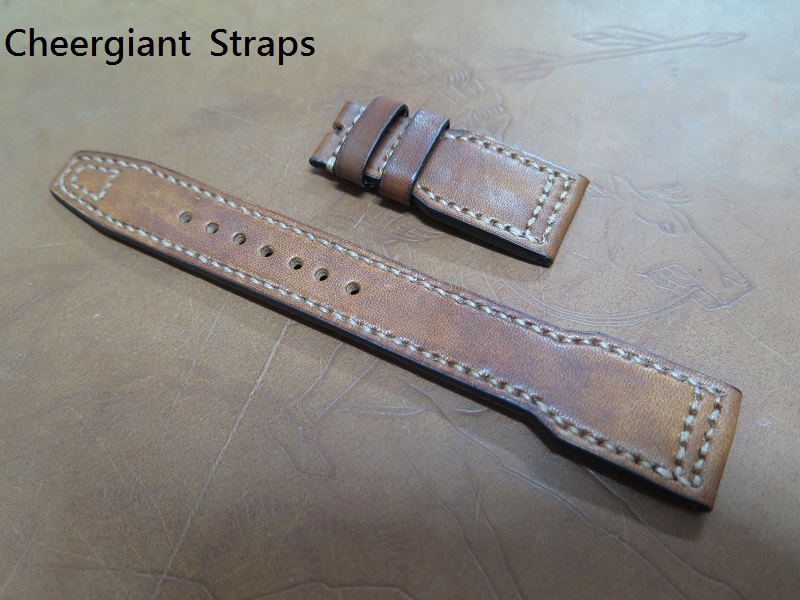 IWC Big Pilot honey brown vintage cowskin strap, 22x18mm, 55x145mm, thick 4.0mm taper to 2.5mm, cream stitch, dyed and burnished edges. 03