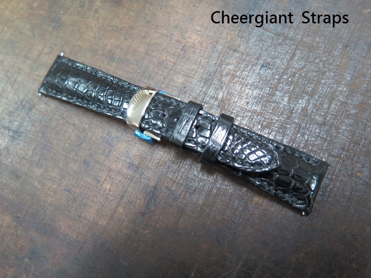 勞力士 Milgauss 墊厚的黑色鱷魚錶帶分享 Rolex Milgauss black padded croco strap