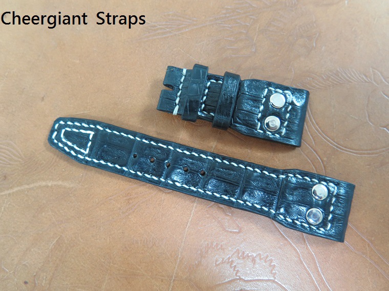 幾款 IWC big pilot 鱷魚與牛皮手工錶帶分享 IWC big pilot black croco strap & cowskin strap samples