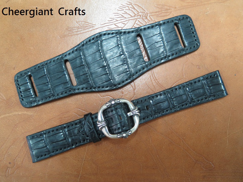 Rolex bund style matte black crocodile strap, 44(28)x145 & 20x18mm, 75x125mm, thick 3.5mm taper to 2.8mm. 05 