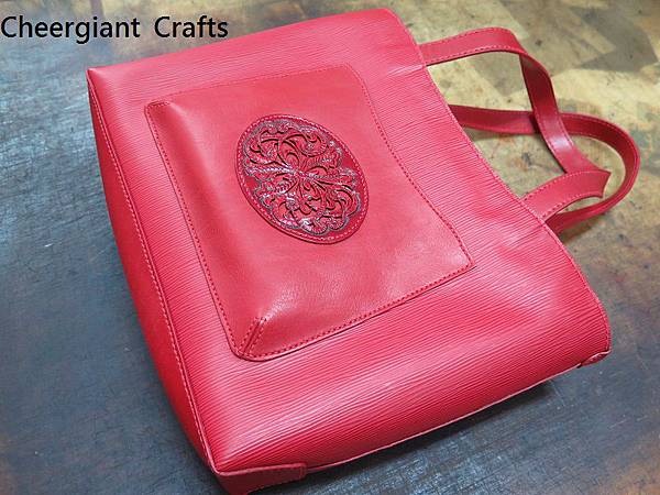 紅色水波紋皮雕托特包. Red rippled tote leather bag.12