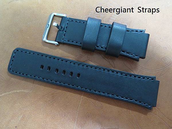 5.11 tactical series black cowskin strap, 21.9(29)x26mm, 85x135mm, thick 5.5mm taper to 3.5mm. 01 
