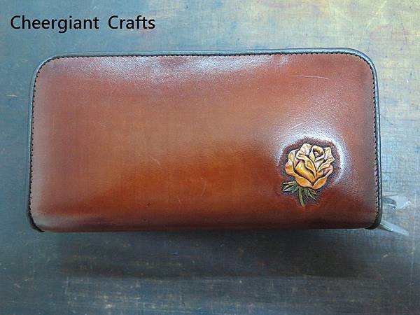 Double zipper leather wallet, Rose hand carved pattern.玫瑰皮雕雙拉鍊真皮皮包. 02