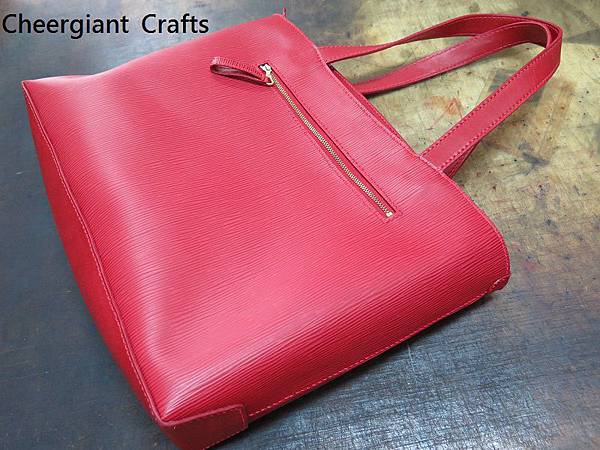 紅色水波紋皮雕托特包. Red rippled tote leather bag.10