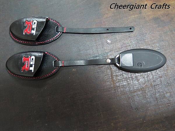 NISSAN GT-R car remote lock leather cover. 13.JPG