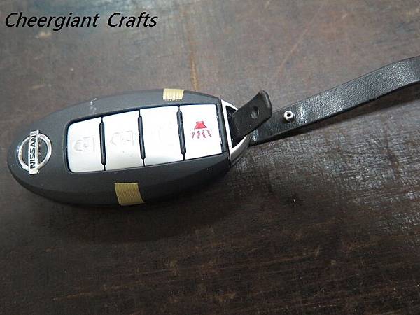 NISSAN GT-R car remote lock leather cover. 06.JPG