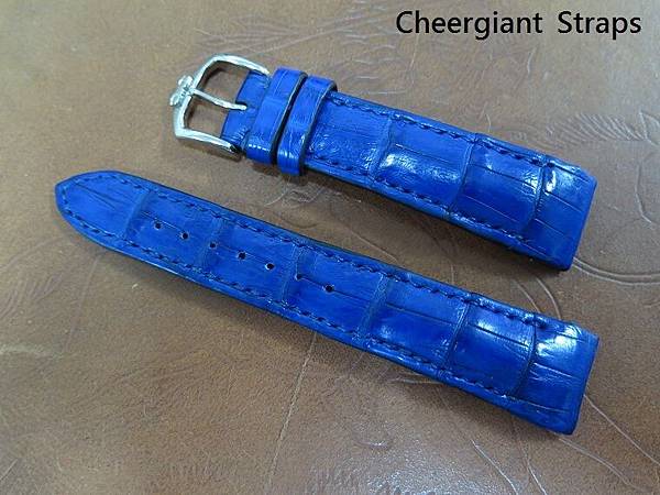 Glashutte padded dark blue crocodile strap,18.8x16mm,70x110mm,thick 5.0mm tapern to 2.3mm,match stitching.01 .JPG