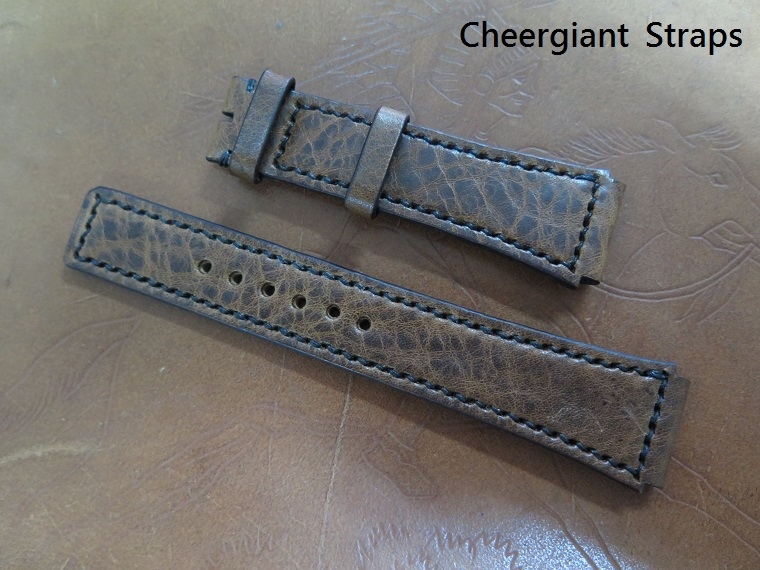 Lorenz Italian brown vintage leather strap, 23.5(20)x18mm, 80x120mm, thick 4.5mm taper to 3.5mm.01 .JPG