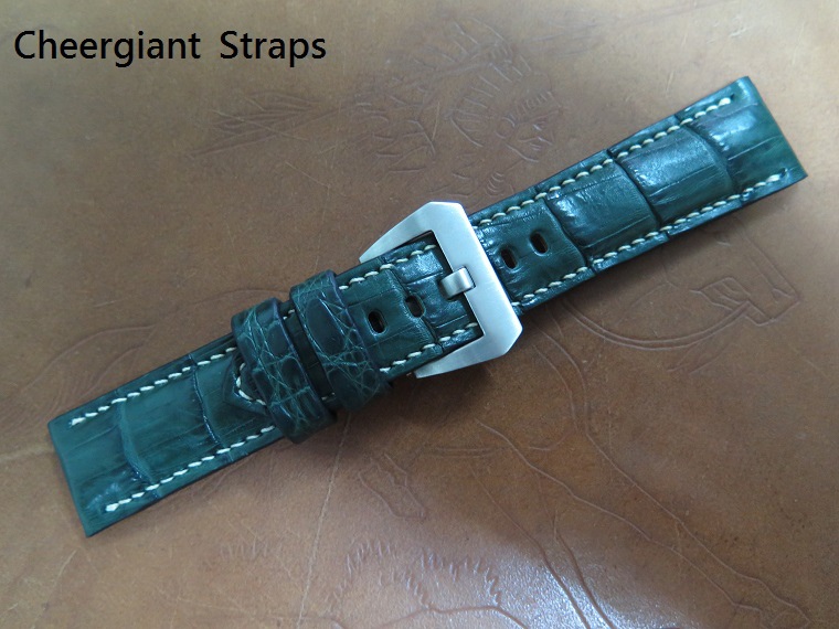 Panerai dark green padded crocodile strap,24x22mm,75x120mm,thick 6.5mm taper to 3.8mm,cream stitching.02.JPG