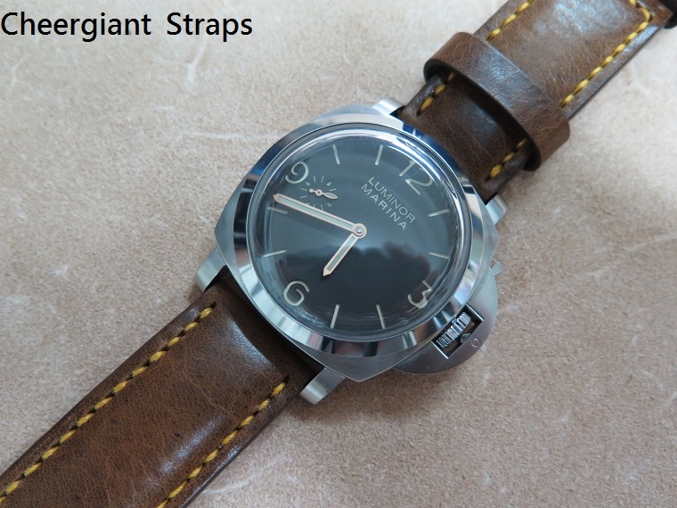 Panerai Luminor Marina Italian Brown vintage leather strap,26x26mm,75x125mm,thick 6.5mm taper to4.5mm,yellow stitch.02.JPG