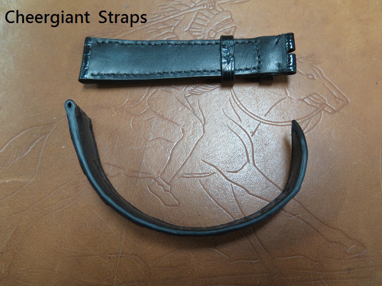 Zenith grande class chonograph black croco strap,22x18mm,95x145mm,thick 6.0mm taper to 2.2mm.03.JPG