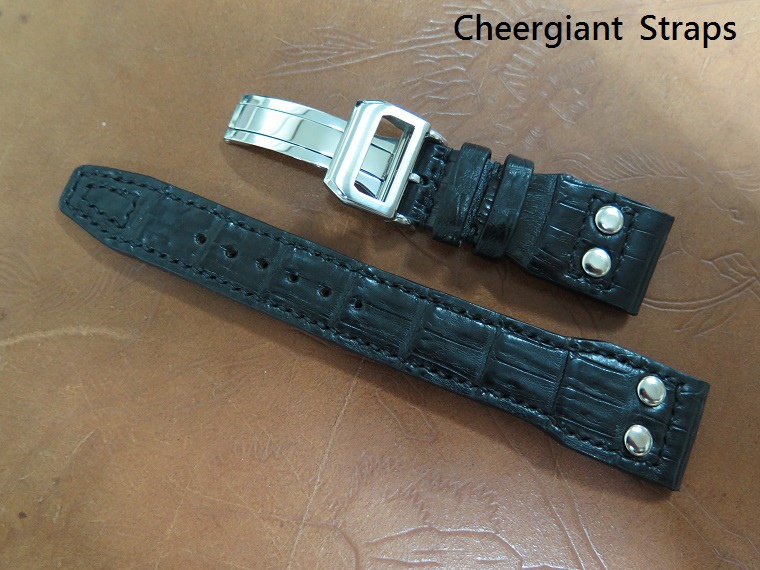 IWC Big Pilot black riveted crocodile strap,22x18mm,55x140mm,thick 4.5mm taper to 2.8mm,red calf lining.01 .JPG