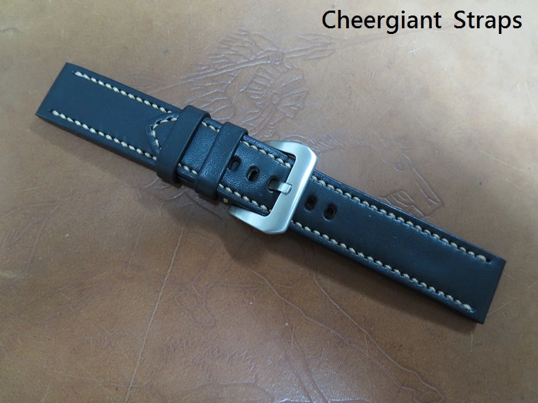 Omega Speedmaster Mark 4.5 black vintage leather strap,22x22mm,80x125mm,thick 4.5mm taper to 3.8mm,cream stitching.03.JPG