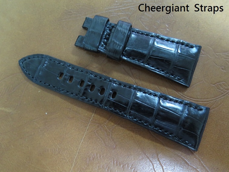 Panerai black padded croco belly strap,27x20mm,75x120mm,thick 5.5mm taper to1.9mm.01 .JPG