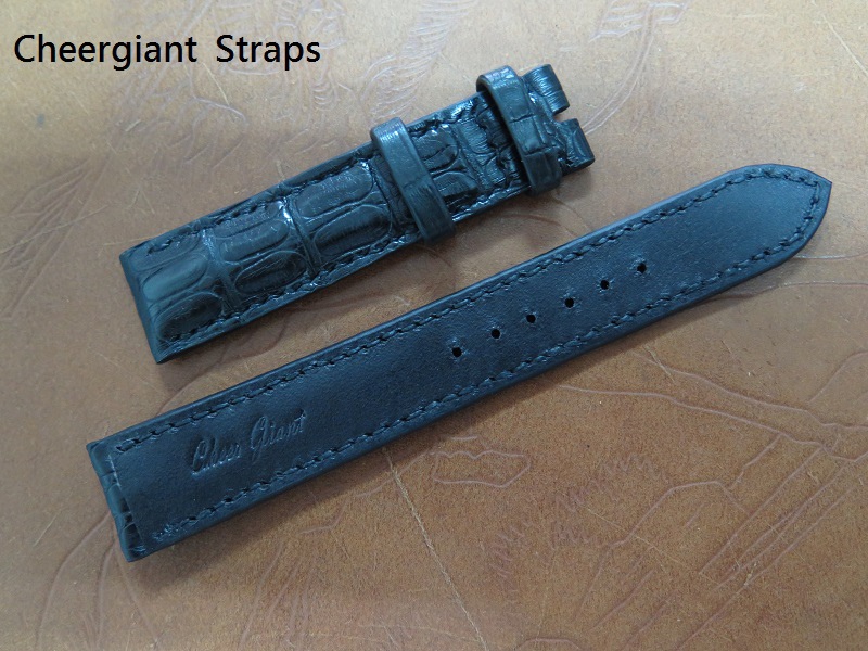 Blancpain padded black crocodile strap,19x17mm,75x120mm,thick 5.5mm taper to 2.8mm, black stitching.03.JPG