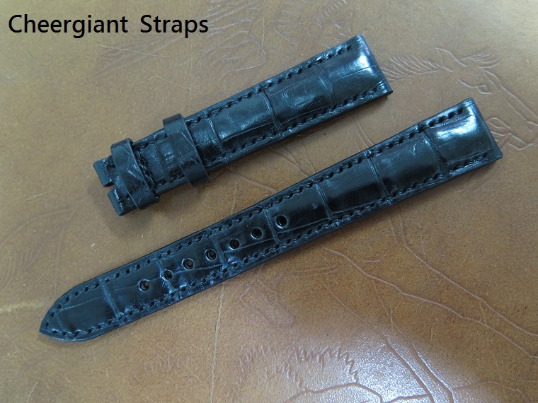 Raymond weil padded black crocodile strap,18x15mm,80x130mm,thick 5.5mm taper to 3.0mm, black stitching.01 .JPG