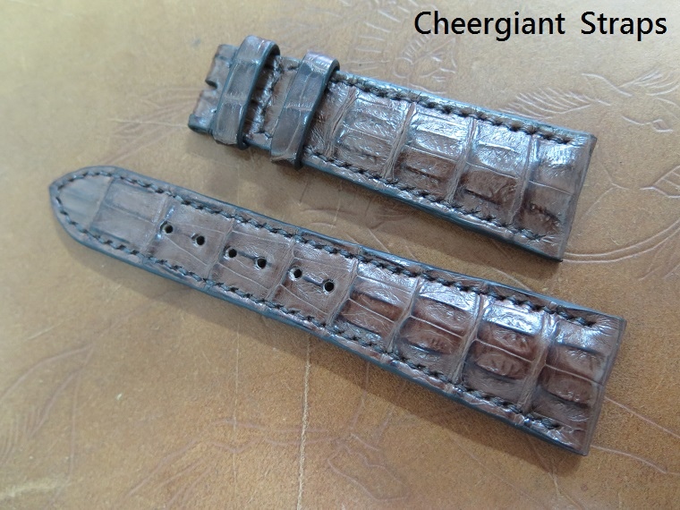 Padded burgundy  brown little horn crocodile straps,24x18mm,75x115mm,thick 5.0mm taper to3.0mm,match stitching.07.JPG