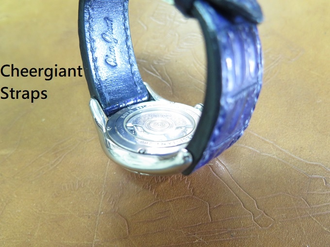 Corum curved lug end navy blue crocodile strap, 24x20mm, 70x115mm, thick 5.5mm taper to 2.8mm, match stitch. 08.JPG