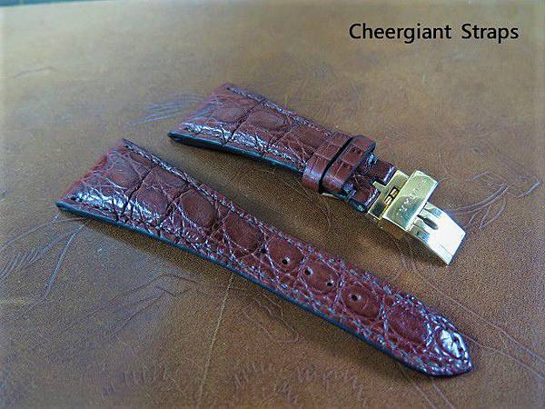 Bvlgari Assioma Burgundy  crocodile strap, 28.6x15.6mm, 68x115mm,thick 5.5mm taper to 2.0mm, match stitching.08.JPG