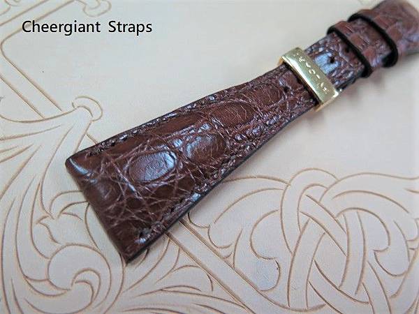 Bvlgari Assioma Burgundy  crocodile strap, 28.6x15.6mm, 68x115mm,thick 5.5mm taper to 2.0mm, match stitching.14.JPG