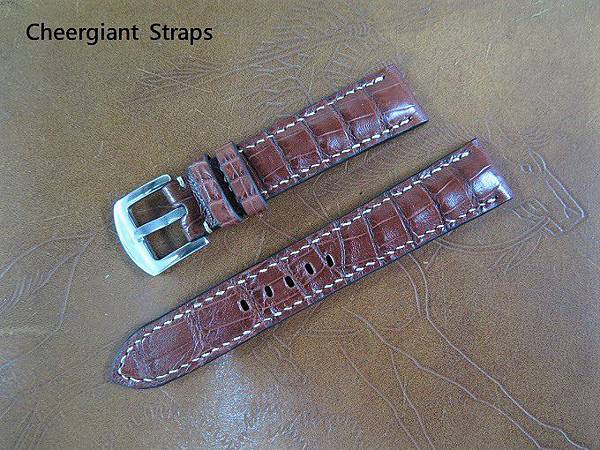 MONT BLANC burgundy crocodile strap, 18x16mm, 70x112mm, thick 5.0mm taper to 2.2mm, cream stitching.01 .JPG